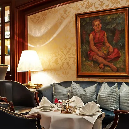 Steigenberger Icon Frankfurter Hof ホテル