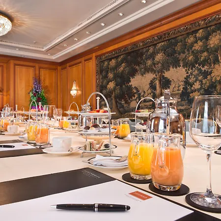 Steigenberger Icon Frankfurter Hof Szálloda 5*