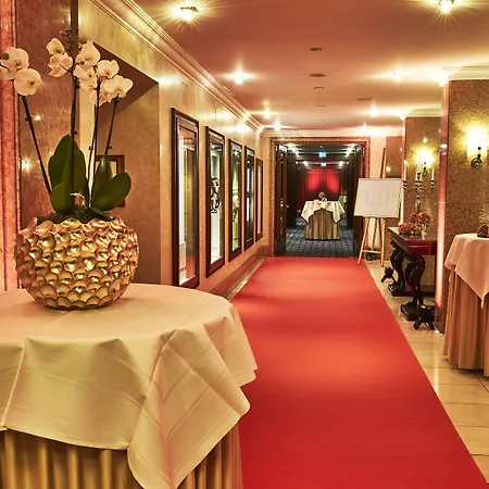 Steigenberger Icon Frankfurter Hof Szálloda