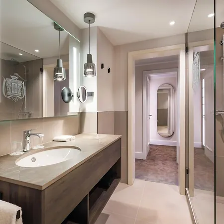 Отель Steigenberger Icon Frankfurter Hof 5*