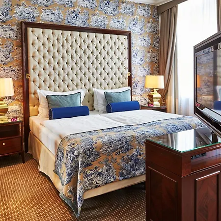 Szálloda Steigenberger Icon Frankfurter Hof 5*